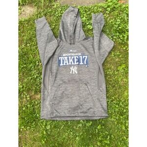 Majestic New York Yankees "Take 17" Postseason Hoodie Gray Men's Small  Pullover